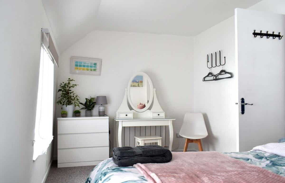 Breathtaking High Street Townhouse With Stunning Sea Views At 'The Old Fishermans Townhouse' 팰머스 외부 사진