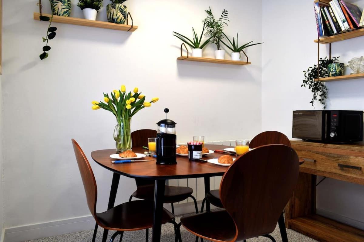 Breathtaking High Street Townhouse With Stunning Sea Views At 'The Old Fishermans Townhouse' 팰머스 외부 사진